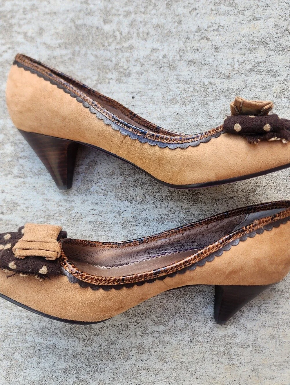 Poetic License London Pointed Toe Block Heel Textile Pumps Ruffle Bow, Sz 8